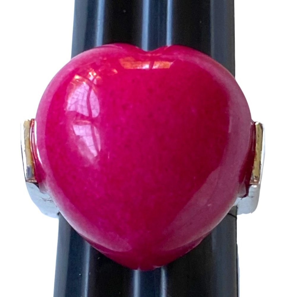 Rich Deep Pink Heart Silvertone Ring  NEW